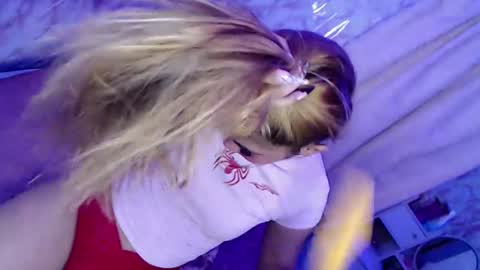 Im Dianna DONT FORGET TO FOLLOW ME   online show from January 24, 7:19 am