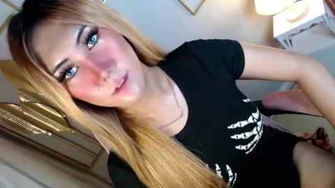 Im Dianna DONT FORGET TO FOLLOW ME   online show from October 8, 4:54 am