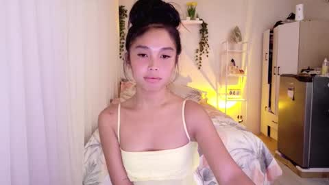 temptessa20 online show from November 4, 11:48 pm