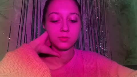 Snapshot of temptingvision chatting on December 16, 3:06 pm temptingvision online show from December 16, 3:06 pm