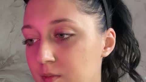 Snapshot of temptingvision chatting on March 12, 7:58 am temptingvision online show from March 12, 7:58 am