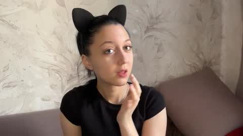 Snapshot of temptingvision chatting on March 15, 8:31 am temptingvision online show from March 15, 8:31 am