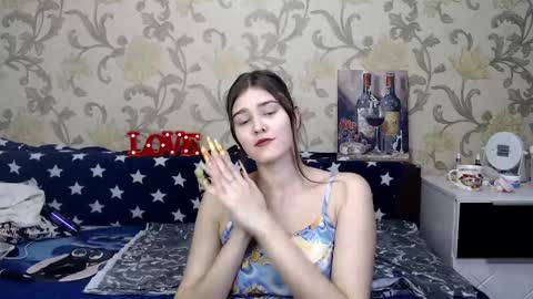 Snapshot of tender__ada chatting on February 17, 4:48 pm Ada online show from February 17, 4:48 pm