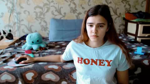 Snapshot of tender__ada chatting on October 13, 7:08 am Ada online show from October 13, 7:08 am