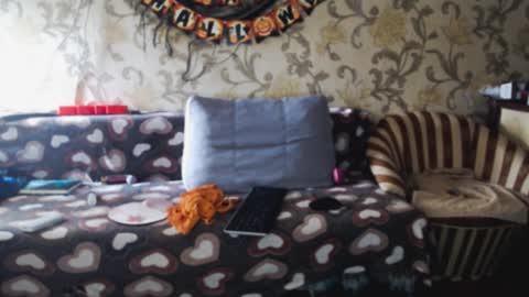 Snapshot of tender__ada chatting on October 21, 7:09 am Ada online show from October 21, 7:09 am