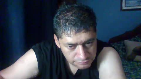Snapshot of tender_eldelatienda chatting on December 5, 2:53 am Fabio Canavaro online show from December 5, 2:53 am