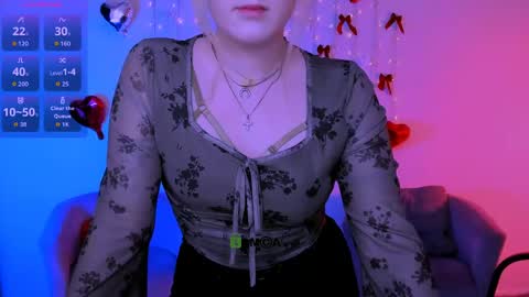 ur Louise online show from April 15, 7:21 pm