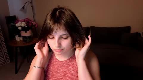 Snapshot of tender_meow chatting on June 3, 6:24 pm tender_meow online show from June 3, 6:24 pm
