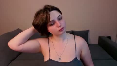 Snapshot of tender_meow chatting on August 6, 6:10 pm tender_meow online show from August 6, 6:10 pm