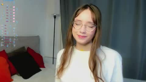 Call me Lora online show from October 12, 1:32 pm