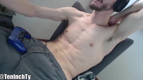 Ty online show from December 19, 5:42 pm