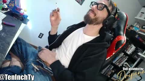 Ty online show from April 20, 4:32 pm