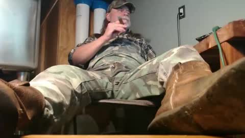 Tennredneck online show from March 18, 2:15 am