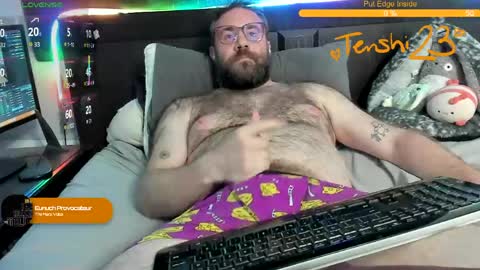 Snapshot of tenshi23 chatting on May 24, 4:28 am Matt online show from May 24, 4:28 am