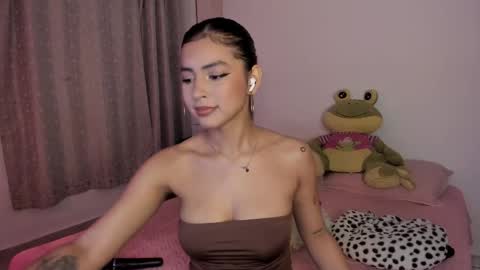 Leah online show from October 27, 11:31 pm