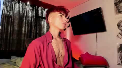 Snapshot of teo_369 chatting on November 3, 6:09 pm Teo online show from November 3, 6:09 pm