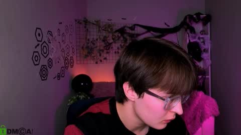 teo_wilson online show from October 30, 2:18 pm