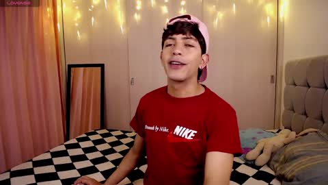 Snapshot of teobrowny_ chatting on December 12, 3:48 pm teo brown Independent model online show from December 12, 3:48 pm