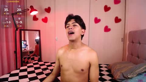Snapshot of teobrowny_ chatting on February 27, 3:26 pm teo brown Independent model online show from February 27, 3:26 pm
