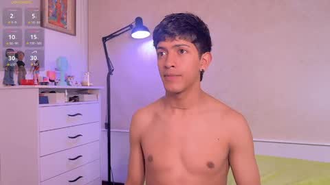 teo browny online show from April 18, 11:49 pm