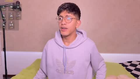 teo browny online show from April 25, 9:34 pm