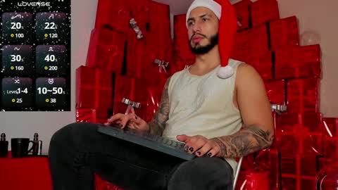 Snapshot of teoferrer chatting on December 24, 7:11 pm Teo Ferrer online show from December 24, 7:11 pm