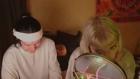 Teoshi online show from December 19, 2:57 pm