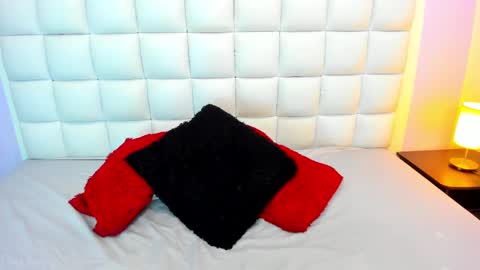 Teresa online show from February 11, 12:48 pm