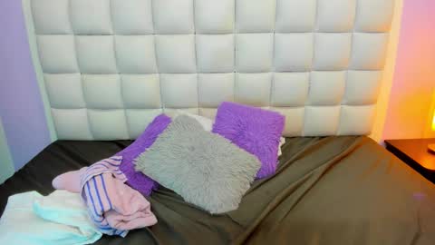 Teresa online show from September 17, 1:46 pm