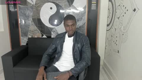 Snapshot of terranze_z chatting on January 31, 12:06 am terranze_z online show from January 31, 12:06 am