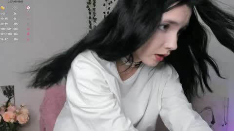 Snapshot of terripolnau chatting on May 30, 5:21 pm Caroline online show from May 30, 5:21 pm