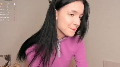 Snapshot of terripolnau chatting on June 12, 5:23 pm Caroline online show from June 12, 5:23 pm