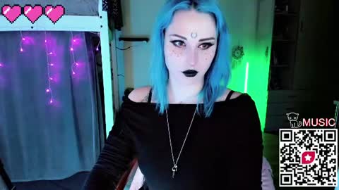 Snapshot of terror_candy chatting on July 2, 3:45 am CRY BABY online show from July 2, 3:45 am