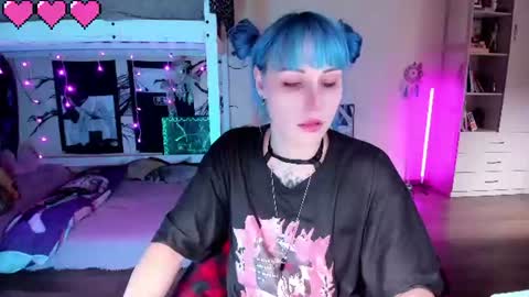 Snapshot of terror_candy chatting on July 3, 8:15 pm CRY BABY online show from July 3, 8:15 pm