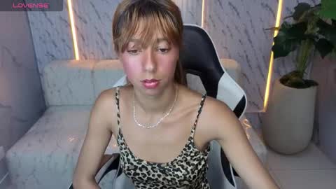 Snapshot of terry_tx chatting on October 8, 1:09 pm Online 800 to 1400 online show from October 8, 1:09 pm