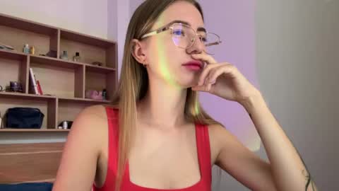 tessa_calmness online show from April 18, 5:11 am