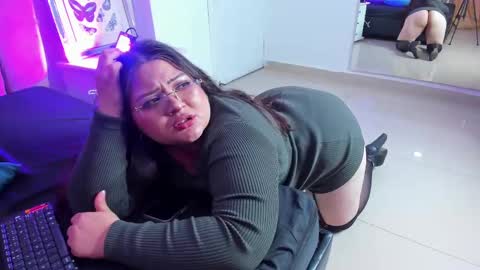 TERESA  online show from September 30, 9:31 pm