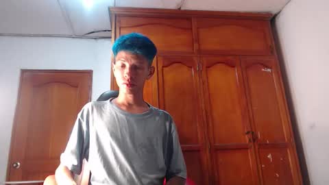 tessachains online show from February 10, 12:37 am