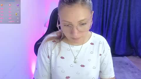 Tessy online show from February 4, 5:55 pm