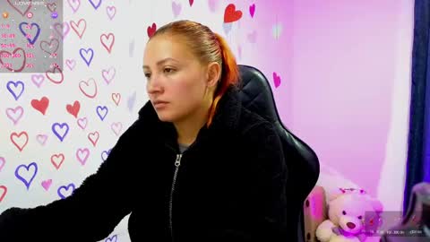Snapshot of tessawhisnton chatting on April 30, 4:35 pm Tessy online show from April 30, 4:35 pm