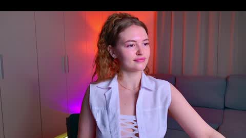TessaHart online show from June 7, 1:04 pm