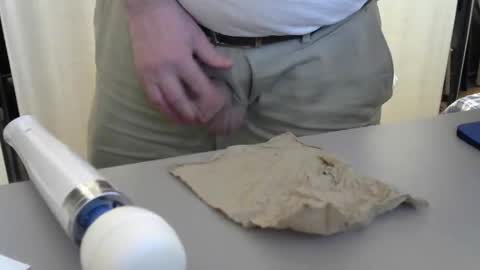 Test the Chat online show from December 18, 6:41 am