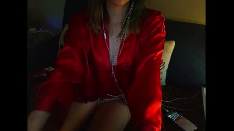 Snapshot of tetherbelle chatting on April 17, 4:04 am tetherbelle online show from April 17, 4:04 am
