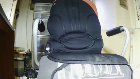 tetuo2 online show from December 21, 12:45 pm