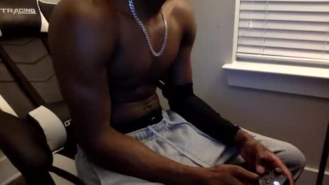 Snapshot of tevvdaren chatting on October 1, 6:41 am tevvdaren online show from October 1, 6:41 am