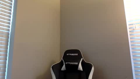 Snapshot of tevvdaren chatting on October 30, 12:50 pm tevvdaren online show from October 30, 12:50 pm