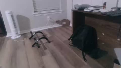 Snapshot of texansm chatting on February 7, 12:31 am Texan online show from February 7, 12:31 am