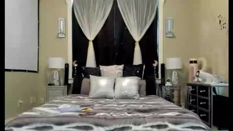 Snapshot of texaspeach69 chatting on January 6, 6:11 pm peachy online show from January 6, 6:11 pm