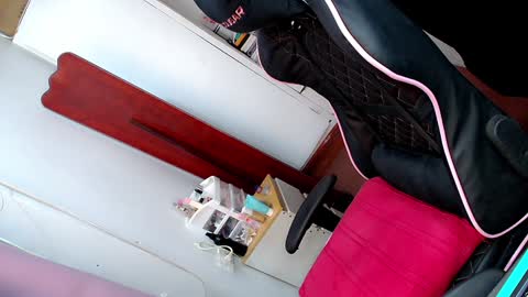 jennie online show from December 31, 10:37 am