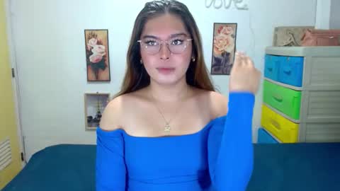 Snapshot of tgirlselena chatting on November 10, 8:52 pm tgirlselena online show from November 10, 8:52 pm